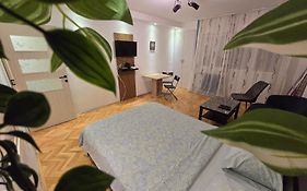 Azzurro Studio Apartment